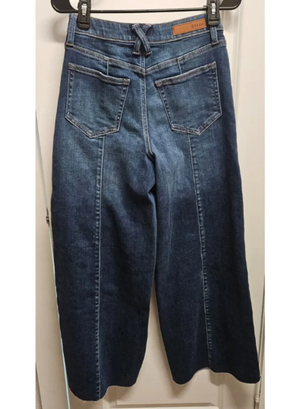 Cello High Rise Wide Leg Cropped Jeans